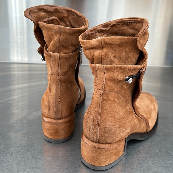 AS98 “Ibsen” in brushed cognac leather. New in box! - Picture 7 of 9